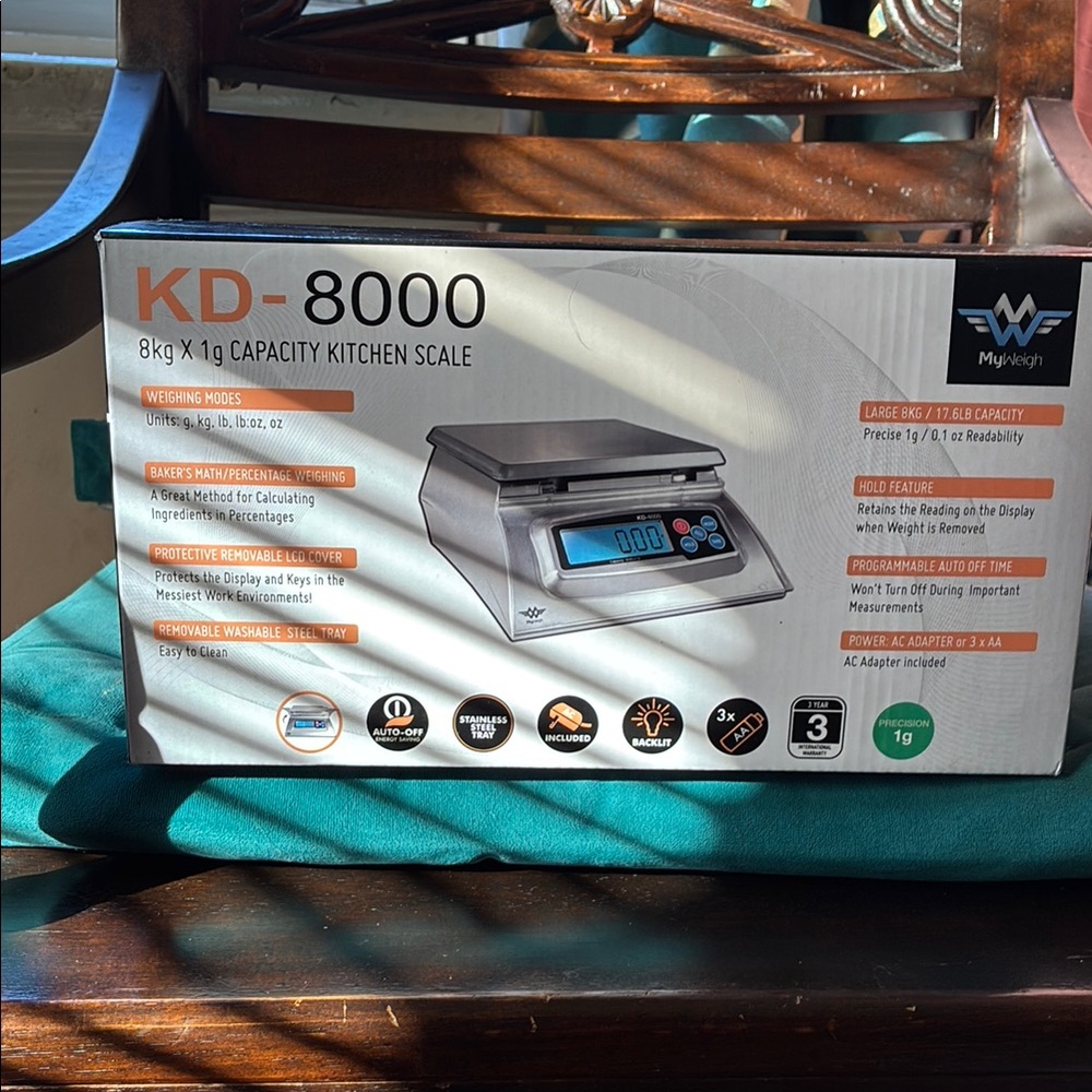 Adidas Digital Kitchen Scale - Black and Silver